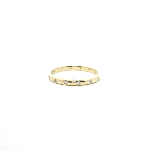 YELLOW GOLD FLUSH-SET DIAMOND BAND 110-06386