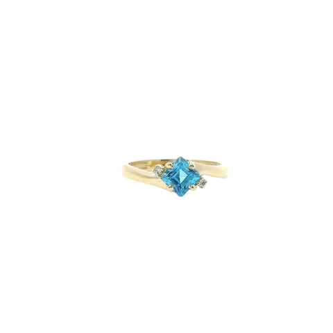 14K Yellow Gold Swiss Blue Topaz Ring
