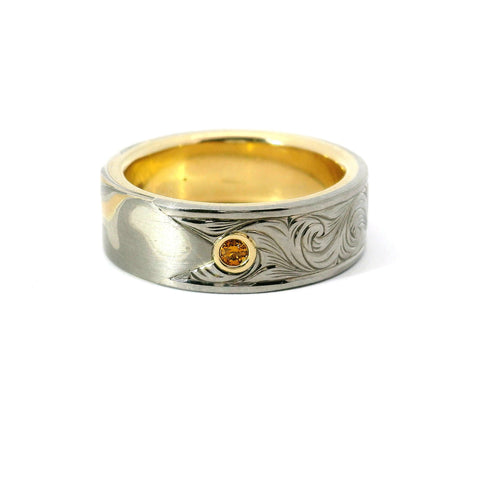 7MM 14KT YELLOW GOLD AND PALLADIUM 500 HALF HAND ENGRAVED HALF MOKUME GANE RING WITH BEZEL SET CHAMPAGNE DIAMOND 675-00190