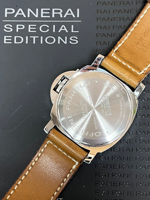 Panerai Luminor GMT Tuxedo (44mm) PAM00029