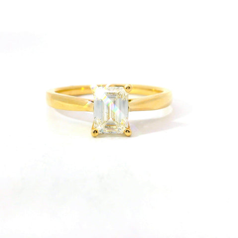 14KT YELLOW GOLD 1CT EMERALD CUT SOLITAIRE RING KR34438-EM-100-VJ