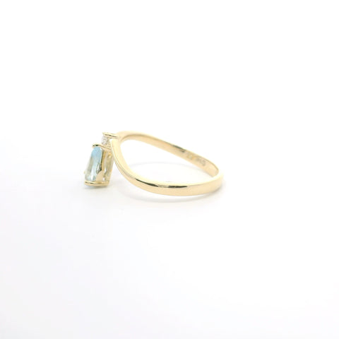 YELLOW GOLD AQUAMARINE AND DIAMOND BYPSS RING 200-04186