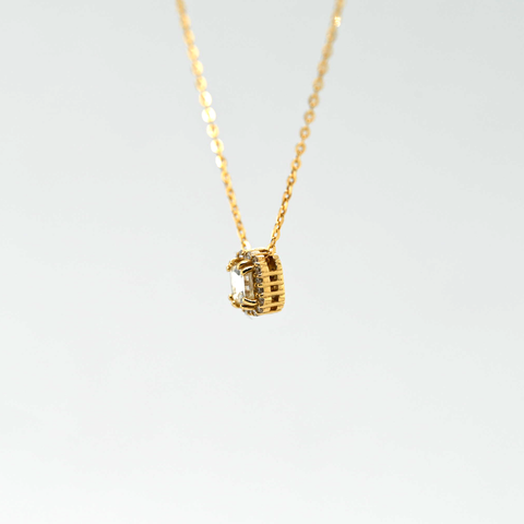 .47CTW 18K YELLOW GOLD DIAMOND PENDANT