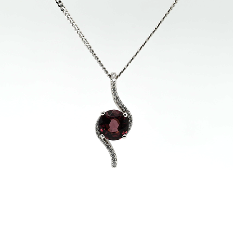 1.85CT NATURAL ROUND SPINEL AND DIAMOND PENDANT