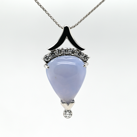 17.03CT CHALCEDONY AND DIAMOND PENDANT