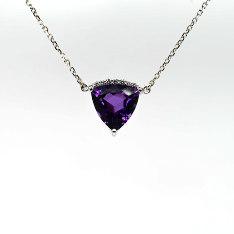 4.89CT AMETHYST AND DIAMOND PENDANT