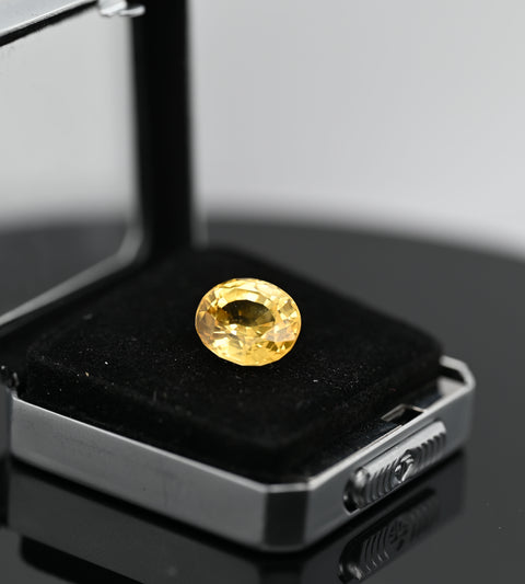 7.05CT YELLOW SAPPHIRE