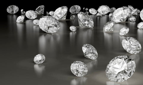 Consumers View Natural, Lab-Grown Diamonds Differently, Says De Beers