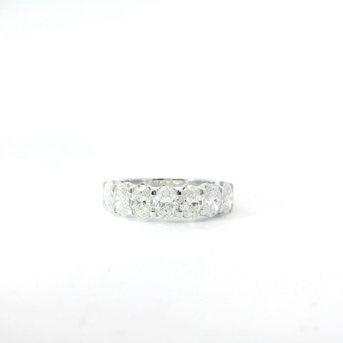 14KT White Gold Oval Diamond Band