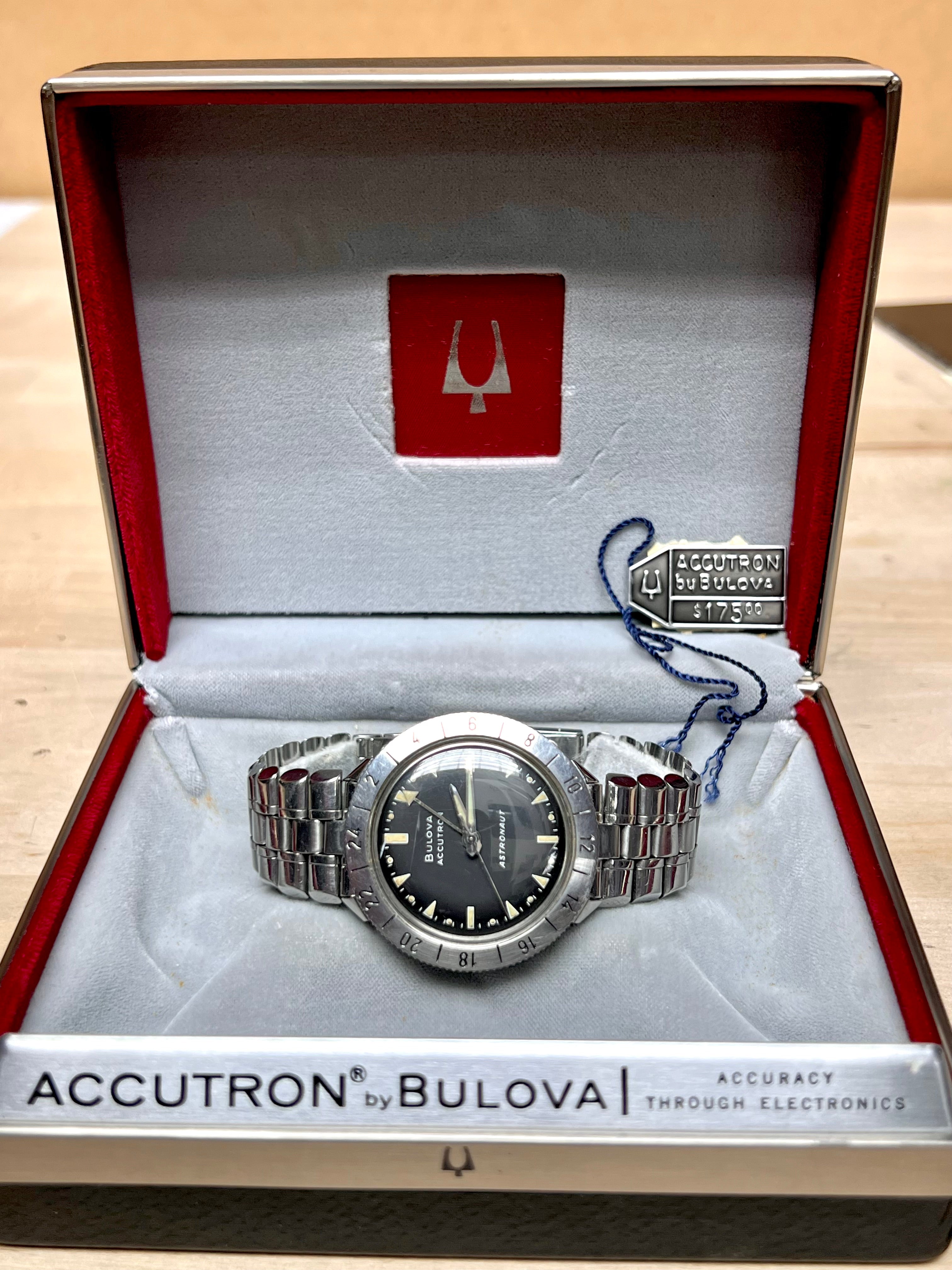 1966 Bulova Accutron Astronaut N M7 21213 Wht. SS SP All Boxes Tags Chalmers Jewelers