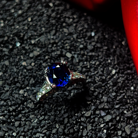 3.41CT NATURAL BLUE SAPPHIRE AND DIAMOND RING