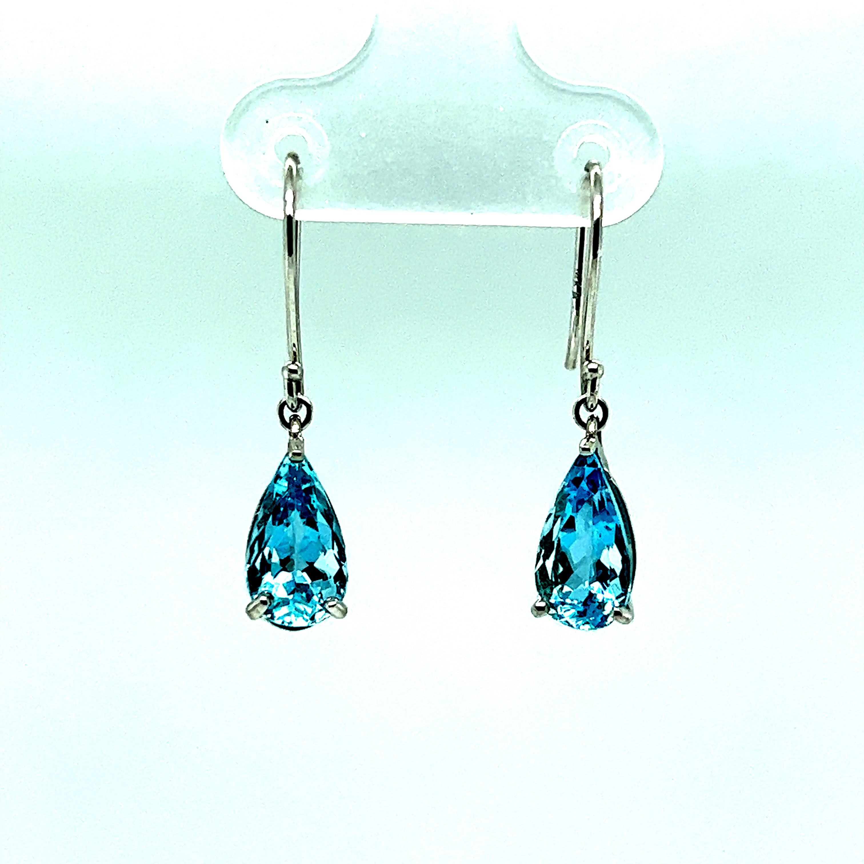 Aquamarine deals dangle earrings