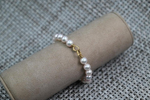 White Cultured Pearl Strand Bracelet with 18k Double Claw Clasp