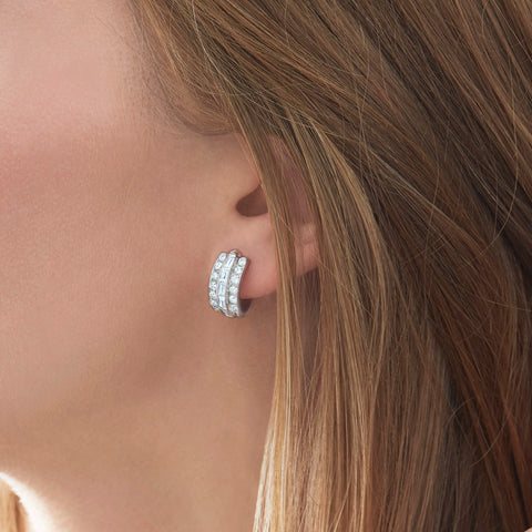 KWIAT Cascade Linear Huggie Earrings with Diamonds E-2509-0-DIA-18KW