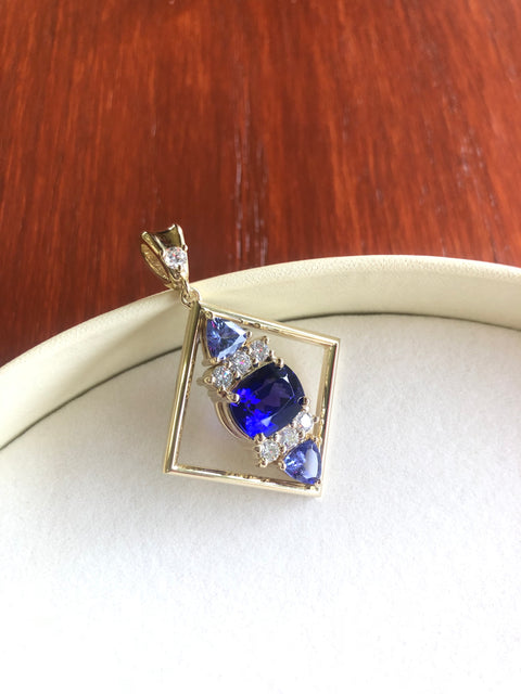 Custom Pendant Examples - Chalmers Jewelers