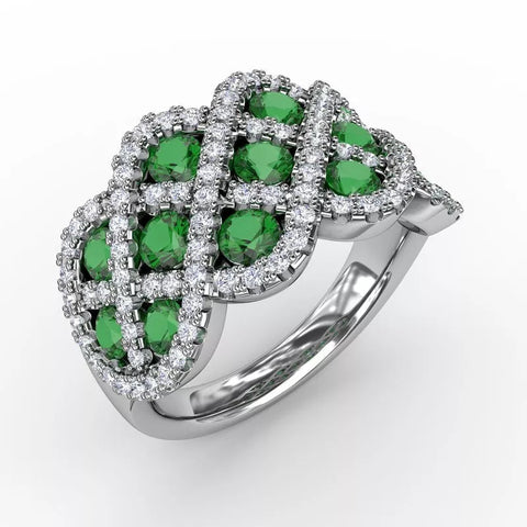 You and Me Emerald and Diamond Interweaving Ring 1370